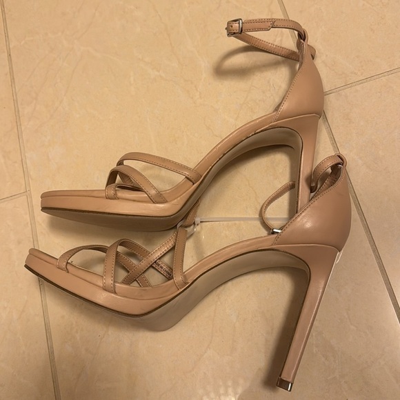NEW! Steve Madden Natural Kammi Strappy Platform Sandal - Size 10 - Picture 15 of 16